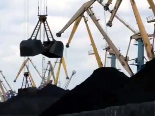Поставки імпортного вугілля з Америки та Австралії в Україну морським шляхом